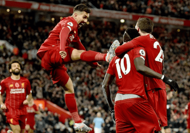 利物浦球员战术配合默契，实现胜利的简单介绍