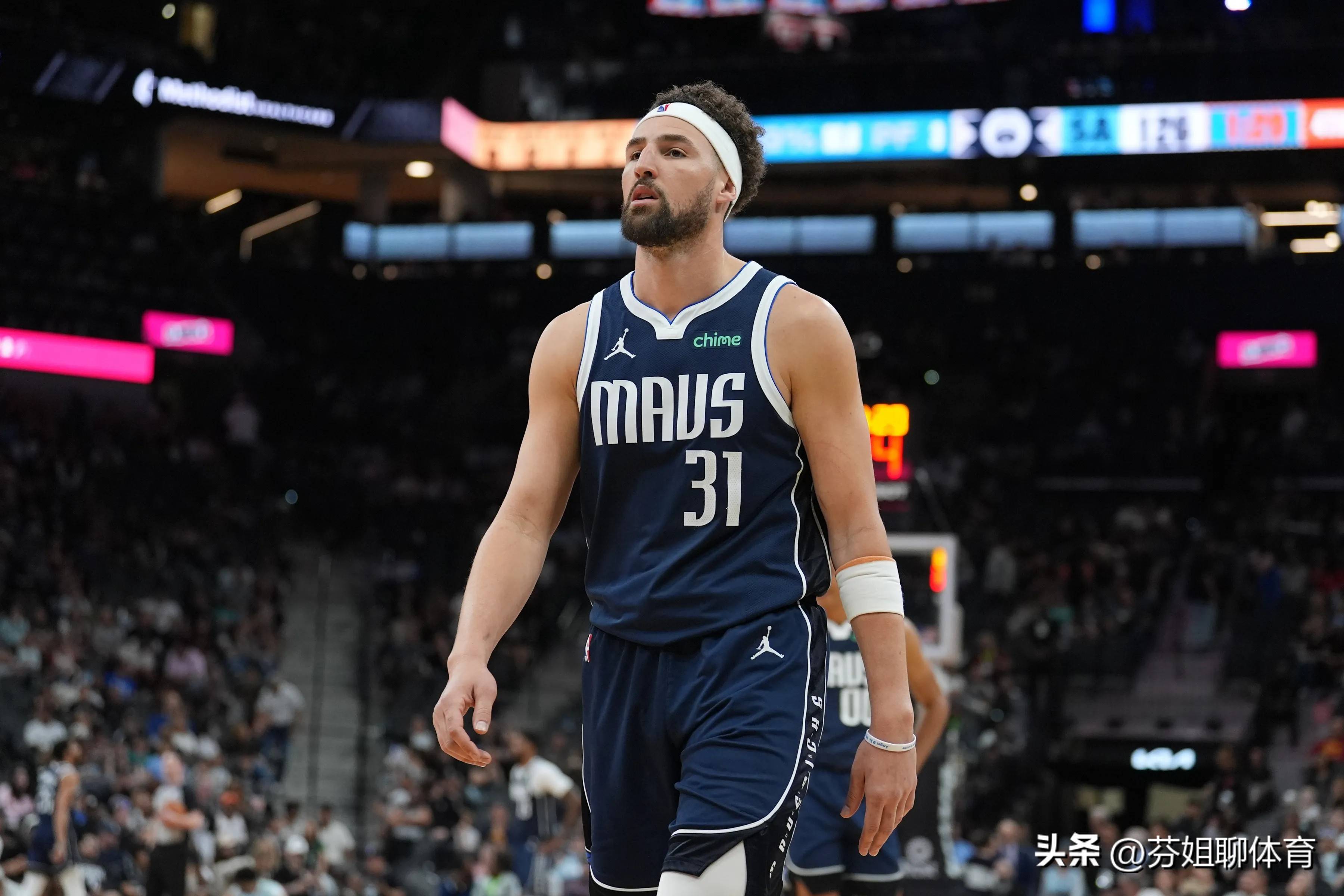 浓眉哥复出首战，库里状态火爆，独行侠成为焦点！的简单介绍