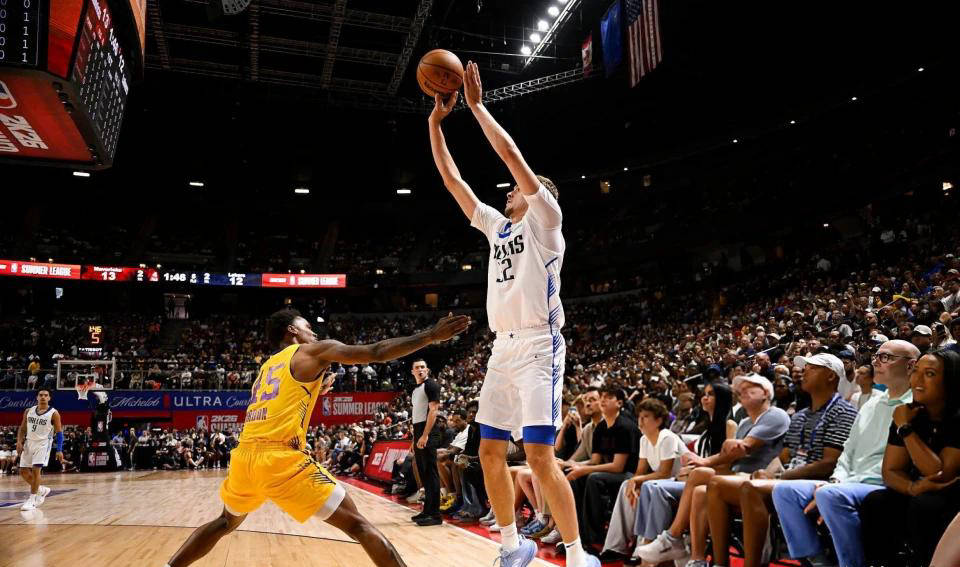 科维托娃在RNG比赛中关键助攻，关键助攻引发热议！